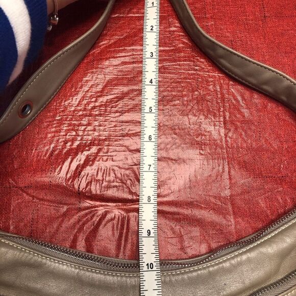 Perlina Taupe Leather Handbag - Picture 5 of 8